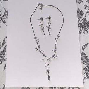 Silver Necklace and earring set